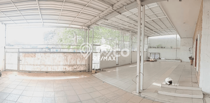 Rumah Eksklusif Siap Huni LT 442m2 di Giri, Banyuwangi Rumah Eksklusif Siap Huni LT 442m2 di Giri, Banyuwangi