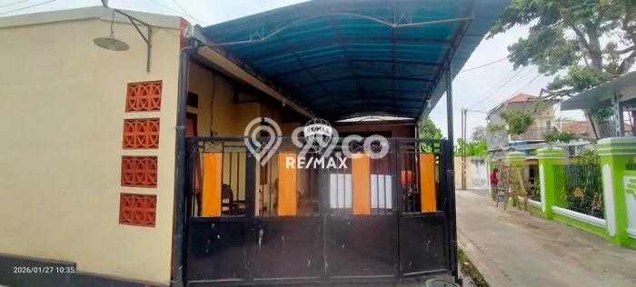 Rumah Kost Dijual Lokasi Banyuwangi, Banyuwangi, 5 Kamar Tidur, 5 Kamar Mandi, 110m2 Rumah Kost Dijual Lokasi Banyuwangi, Banyuwangi, 5 Kamar Tidur, 5 Kamar Mandi, 110m2