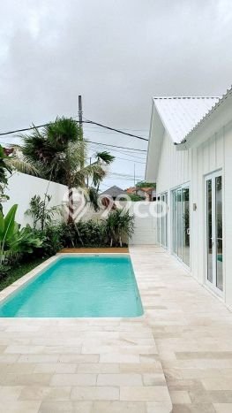HARGA MENARIK! Vila di , Luas 300m2m², Kawasan Tenang dan nyaman HARGA MENARIK! Vila di , Luas 300m2m², Kawasan Tenang dan nyaman