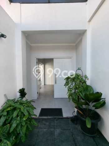 BISNIS POTENSIAL! Vila Kawasan , Area 200m2m², Potensi Menjanjikan BISNIS POTENSIAL! Vila Kawasan , Area 200m2m², Potensi Menjanjikan