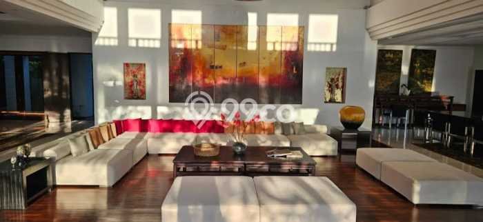 Vila Kawasan , Ukuran 3500m2m², Ideal untuk tempat tinggal keluarga Vila Kawasan , Ukuran 3500m2m², Ideal untuk tempat tinggal keluarga