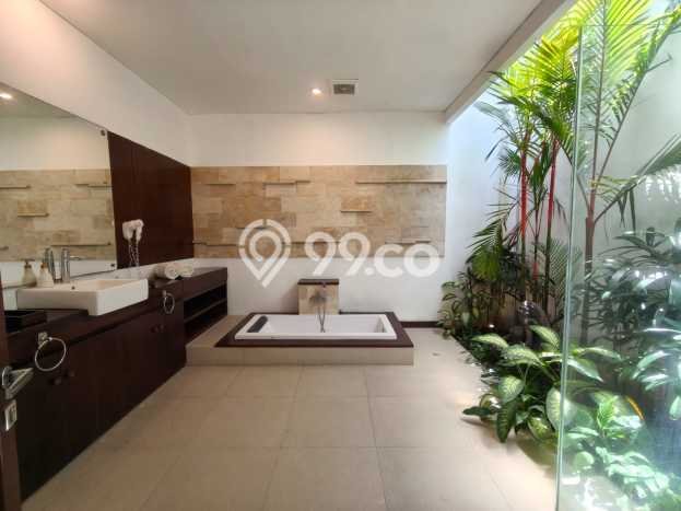 HOT DEAL! Vila di , Area 200m2m², Lokasi Strategis HOT DEAL! Vila di , Area 200m2m², Lokasi Strategis