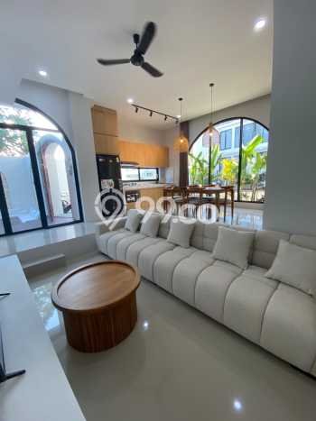Vila Strategis Kawasan Tumbak Bayuh, Luas 135m², Kawasan Tenang dan nyaman Vila Strategis Kawasan Tumbak Bayuh, Luas 135m², Kawasan Tenang dan nyaman
