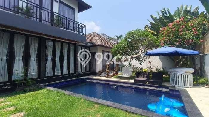 Dijual Vila di , Ukuran 220m2m², Area tenang untuk keluarga Dijual Vila di , Ukuran 220m2m², Area tenang untuk keluarga