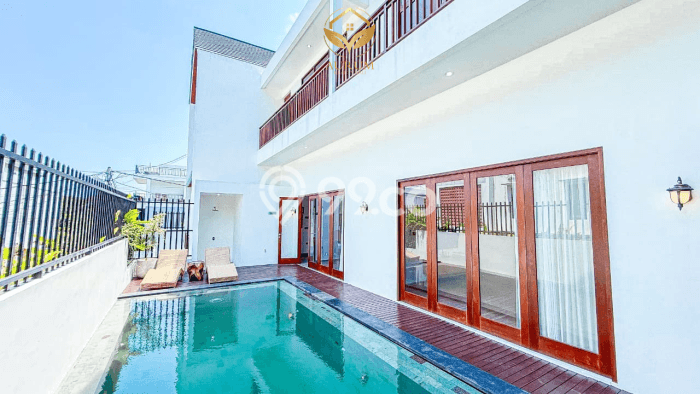 INVESTASI POTENSIAL! Vila Kawasan , Area 296m2m², Lokasi Prima INVESTASI POTENSIAL! Vila Kawasan , Area 296m2m², Lokasi Prima