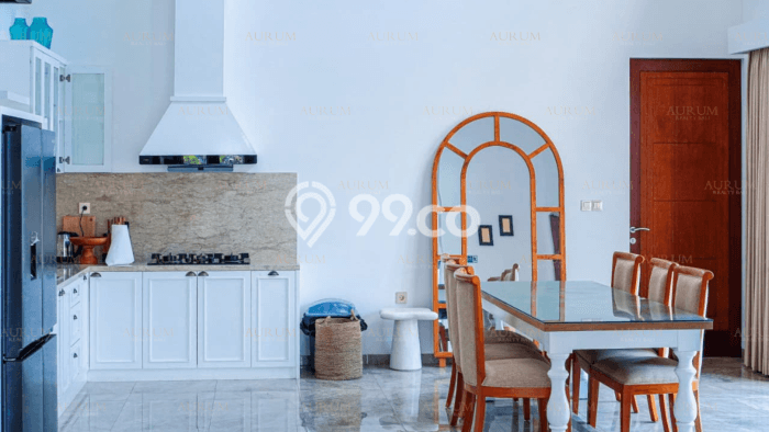 Vila Kawasan , Ukuran 296m2m², Lingkungan Tenang untuk tempat tinggal Vila Kawasan , Ukuran 296m2m², Lingkungan Tenang untuk tempat tinggal