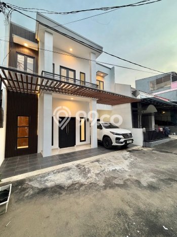 For Sale Rumah 3 Kamar Lokasi Ideal Bagus dan Strategis di Jagakarsa For Sale Rumah 3 Kamar Lokasi Ideal Bagus dan Strategis di Jagakarsa