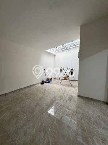 LOKASI PREMIUM! Rumah area , 3 KT, Area Tenang, Luas 128m2m² Bangunan 110m2m² LOKASI PREMIUM! Rumah area , 3 KT, Area Tenang, Luas 128m2m² Bangunan 110m2m²
