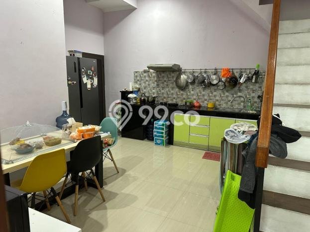 Dijual Rumah 4 Kamar Lokasi Ideal Bagus dan Strategis di Cimanggis Dijual Rumah 4 Kamar Lokasi Ideal Bagus dan Strategis di Cimanggis