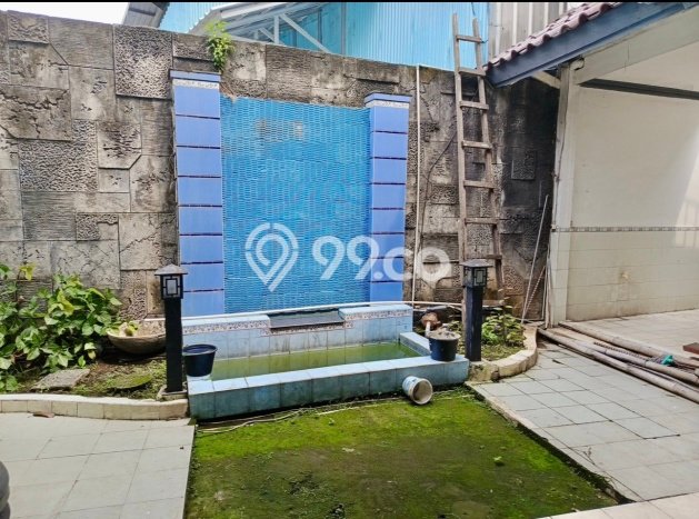 Rumah Elit Modern Tanpa Renovasi di Harjamukti Depok Rumah Elit Modern Tanpa Renovasi di Harjamukti Depok
