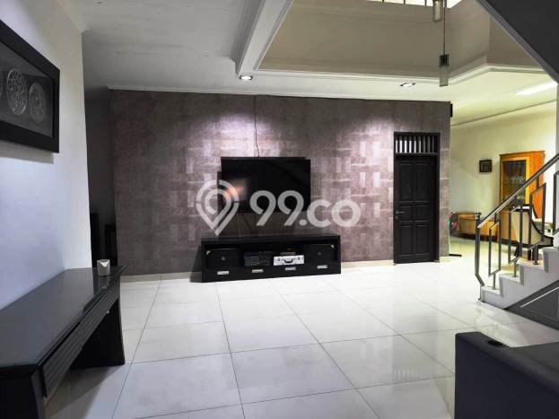 Rumah Luxury Modern Siap Huni di Cipinang Jakarta Timur Rumah Luxury Modern Siap Huni di Cipinang Jakarta Timur