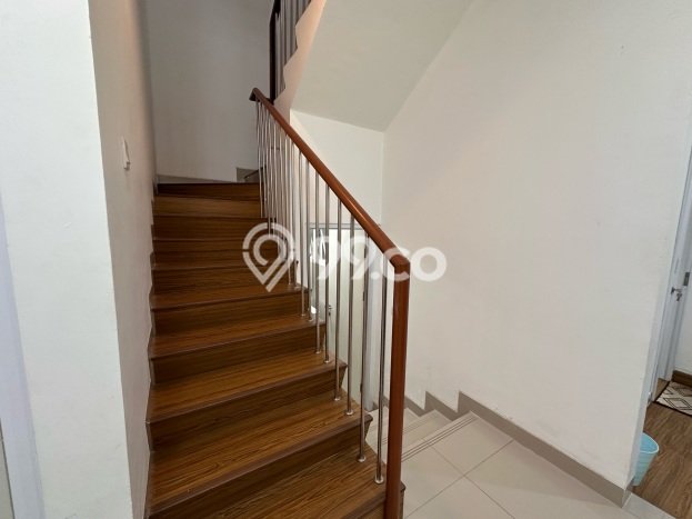 For Sale Hunian Rumah Terawat 3 KT di Cibubur, Jakarta Timur For Sale Hunian Rumah Terawat 3 KT di Cibubur, Jakarta Timur