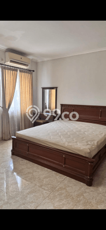 Rumah Disewakan Jakarta Timur LT 112m2 LB 150m2 Area Raffles Hills Rumah Disewakan Jakarta Timur LT 112m2 LB 150m2 Area Raffles Hills