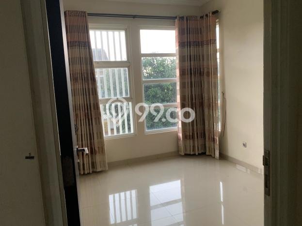 Lokasi strategis! Rumah siap pakai disewakan di Cileungsi LB 75m2 Lokasi strategis! Rumah siap pakai disewakan di Cileungsi LB 75m2