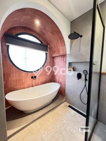 Vila di , Area 0m2m², Dekat Mudah Pusat Kota Vila di , Area 0m2m², Dekat Mudah Pusat Kota