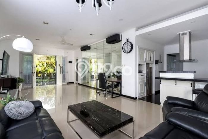 Vila di , Dimensi 700m2m², Akses ke beragam keperluan Vila di , Dimensi 700m2m², Akses ke beragam keperluan