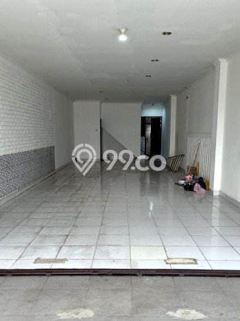 Disewakan Ruko di Pusat Kota Tangerang Ramai Strategis Disewakan Ruko di Pusat Kota Tangerang Ramai Strategis