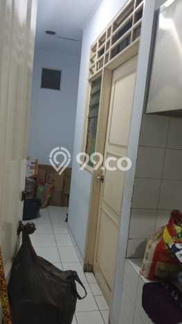Rumah Luxury Modern Tanpa Renovasi di Taman Surya Jakarta Barat Rumah Luxury Modern Tanpa Renovasi di Taman Surya Jakarta Barat