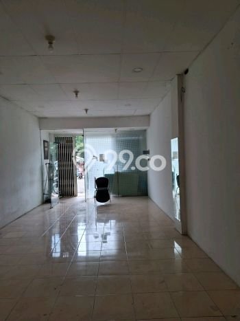 Disewakan Ruko di Pusat Kota Jakarta Barat Ramai Strategis Disewakan Ruko di Pusat Kota Jakarta Barat Ramai Strategis