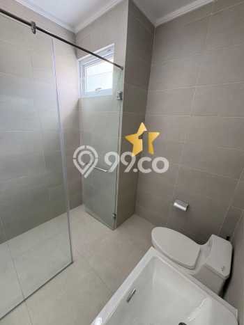 KESEMPATAN TERBAIK! Rumah di Gading Serpong, 4 KT, Ready, LT 232m² LB 232m² KESEMPATAN TERBAIK! Rumah di Gading Serpong, 4 KT, Ready, LT 232m² LB 232m²