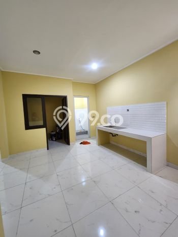 Rumah Mewah LB 200m2 Siap Pakai Desain Elegan di Gading Serpong, Tangerang Rumah Mewah LB 200m2 Siap Pakai Desain Elegan di Gading Serpong, Tangerang