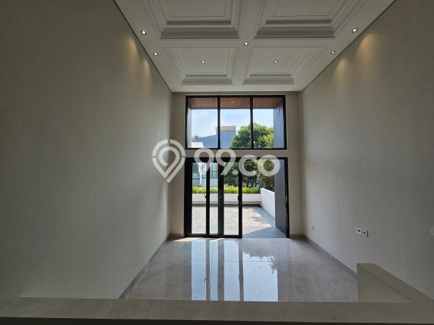 Dijual Rumah Luas Elegan Dengan View Cantik di BSD City, Tangerang Dijual Rumah Luas Elegan Dengan View Cantik di BSD City, Tangerang
