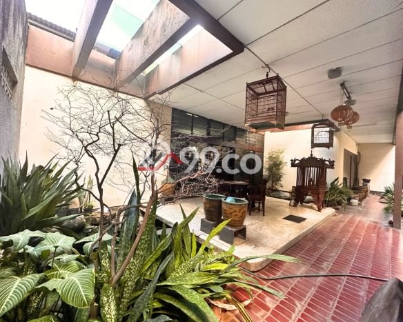 Rumah Luxury Modern Siap Huni di Warung Buncit Jakarta Selatan Rumah Luxury Modern Siap Huni di Warung Buncit Jakarta Selatan