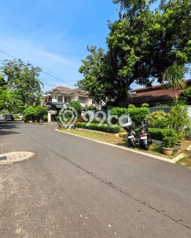 For Sale Rumah Mewah Exclusive di Kebayoran Baru, Jakarta Selatan For Sale Rumah Mewah Exclusive di Kebayoran Baru, Jakarta Selatan