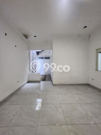 Siap Huni Rumah Mewah 3 Kamar di Kebayoran Baru Dekat ke Mana Pun Siap Huni Rumah Mewah 3 Kamar di Kebayoran Baru Dekat ke Mana Pun