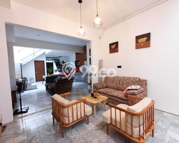 Dijual Rumah Mewah Elegan Dengan View Cantik di Lebak Bulus, Jakarta Selatan Dijual Rumah Mewah Elegan Dengan View Cantik di Lebak Bulus, Jakarta Selatan