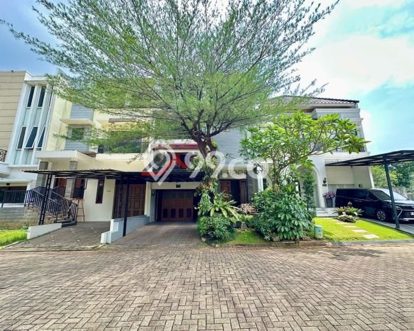 Jual Rumah Luas Elegan Dengan View Eksklusif di Lebak Bulus, Jakarta Selatan Jual Rumah Luas Elegan Dengan View Eksklusif di Lebak Bulus, Jakarta Selatan