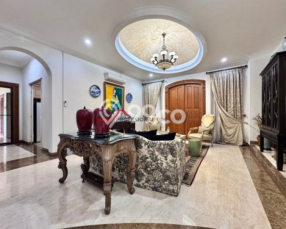 Jual Rumah Luas Megah Dengan View Cantik di Pondok Indah, Jakarta Selatan Jual Rumah Luas Megah Dengan View Cantik di Pondok Indah, Jakarta Selatan
