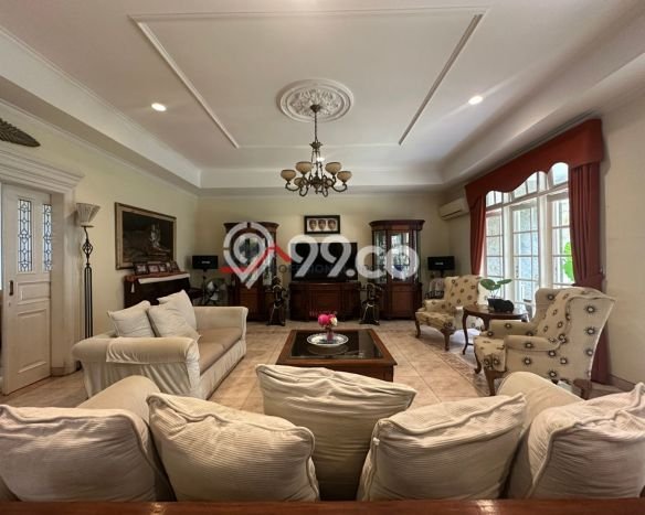Dijual Rumah Premium dengan Fasilitas Sekitar Komplit di Kebayoran Baru, Jakarta Selatan Dijual Rumah Premium dengan Fasilitas Sekitar Komplit di Kebayoran Baru, Jakarta Selatan