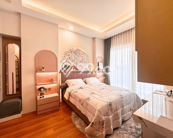 Hunian Mewah LB 298m2 Siap Pakai Desain Elegan di Pondok Indah, Jakarta Selatan Hunian Mewah LB 298m2 Siap Pakai Desain Elegan di Pondok Indah, Jakarta Selatan