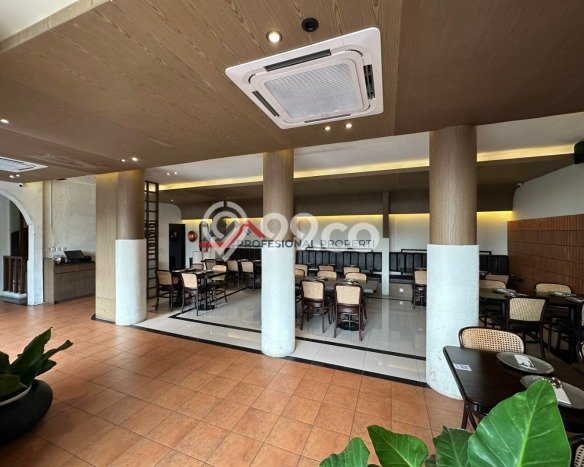 Lokasi Strategis! Dijual Komersial Bisnis di Cilandak, Jakarta Selatan Kondisi Bagus Lokasi Strategis! Dijual Komersial Bisnis di Cilandak, Jakarta Selatan Kondisi Bagus