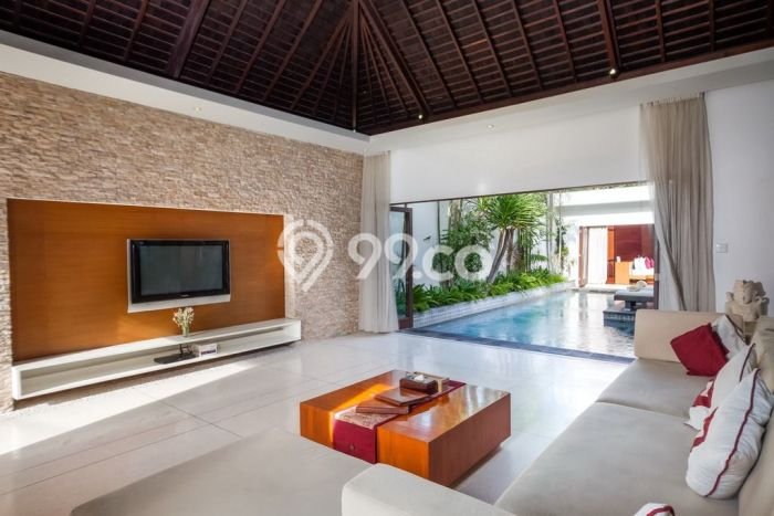 Vila di , Luas 400m2m², Dekat dengan fasilitas publik Vila di , Luas 400m2m², Dekat dengan fasilitas publik
