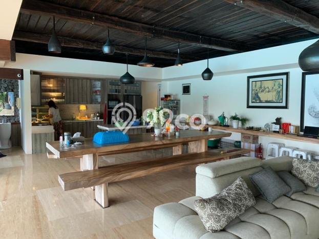 INVESTASI POTENSIAL! Vila Kawasan , Area 1300m2m², Lingkungan Strategis INVESTASI POTENSIAL! Vila Kawasan , Area 1300m2m², Lingkungan Strategis