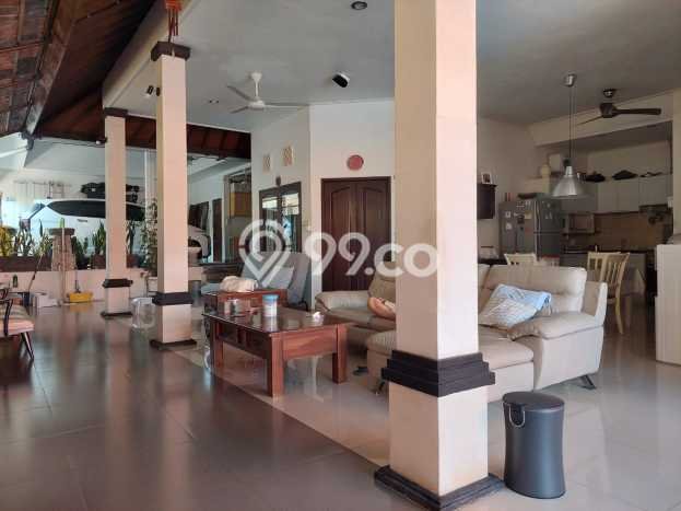 Vila Berkualitas di , Dimensi 400m2m², Lokasi Strategis dengan jalan bagus Vila Berkualitas di , Dimensi 400m2m², Lokasi Strategis dengan jalan bagus