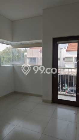 Rumah Sewa Jakarta Timur LT 153m2 LB 240m2 Area Jakarta Garden City Rumah Sewa Jakarta Timur LT 153m2 LB 240m2 Area Jakarta Garden City