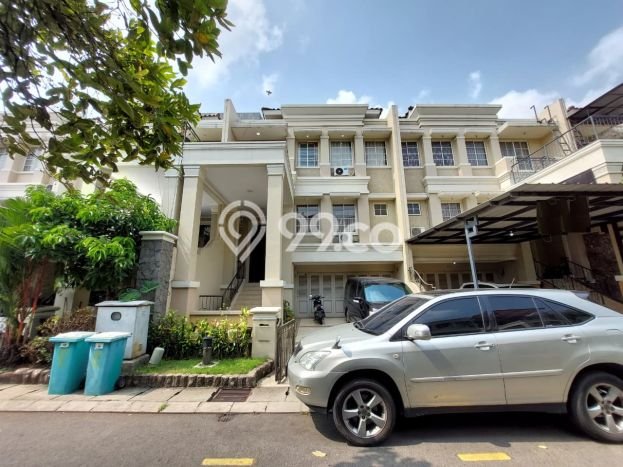 Siap Huni Hunian Elit 4 Kamar di Kelapa Gading Dekat ke Mana Saja Siap Huni Hunian Elit 4 Kamar di Kelapa Gading Dekat ke Mana Saja