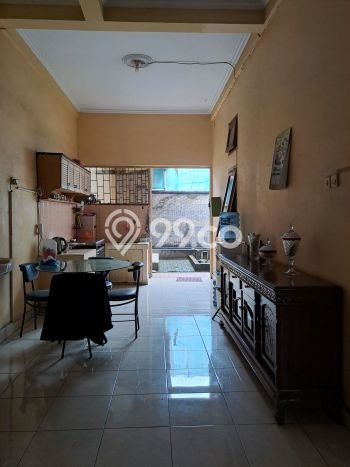 Rumah Modern 3 KT di Cikokol Tangerang Full Furnished Rumah Modern 3 KT di Cikokol Tangerang Full Furnished