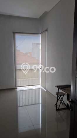 Rumah Luxury Modern Tanpa Renovasi di Darmo permai Surabaya Rumah Luxury Modern Tanpa Renovasi di Darmo permai Surabaya