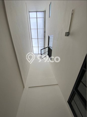 FOR SALE! Ruko di Rungkut Surabaya, LT 135m2, LB 247m2 FOR SALE! Ruko di Rungkut Surabaya, LT 135m2, LB 247m2