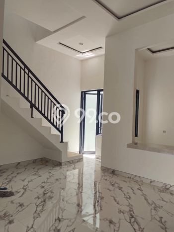 Rumah Strategis Minimalis Lb 75m2 di Rungkut, Surabaya Rumah Strategis Minimalis Lb 75m2 di Rungkut, Surabaya