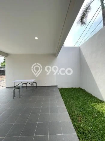 Rumah Elit Modern Tanpa Renovasi di Kemang Jakarta Selatan Rumah Elit Modern Tanpa Renovasi di Kemang Jakarta Selatan