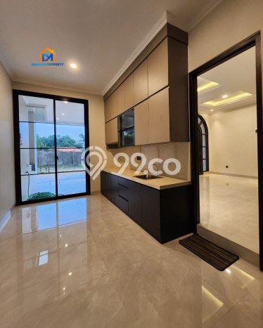 Rumah Eksklusif Dijual LT 101m2 di Jagakarsa, Jakarta Selatan Rumah Eksklusif Dijual LT 101m2 di Jagakarsa, Jakarta Selatan