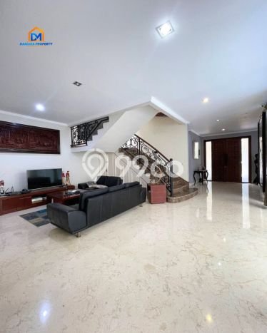 Rumah Luxury Modern Siap Huni di Pondok Indah Jakarta Selatan Rumah Luxury Modern Siap Huni di Pondok Indah Jakarta Selatan