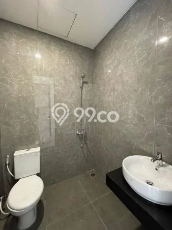 Rumah Elit Modern Tanpa Renovasi di Kemang Jakarta Selatan Rumah Elit Modern Tanpa Renovasi di Kemang Jakarta Selatan