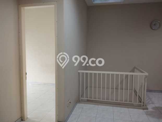Dijual Hunian Rumah Terawat 3 Kamar di Sukomanunggal, Surabaya Dijual Hunian Rumah Terawat 3 Kamar di Sukomanunggal, Surabaya