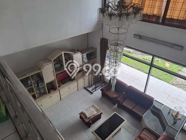 Dijual Rumah Luas Elegan Dengan View Eksklusif di Darmo Permai, Surabaya Dijual Rumah Luas Elegan Dengan View Eksklusif di Darmo Permai, Surabaya